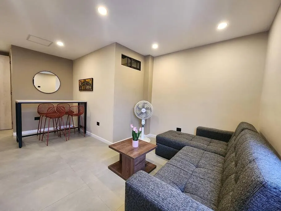 Loft 10, Aparta Estudio 203 Medellín