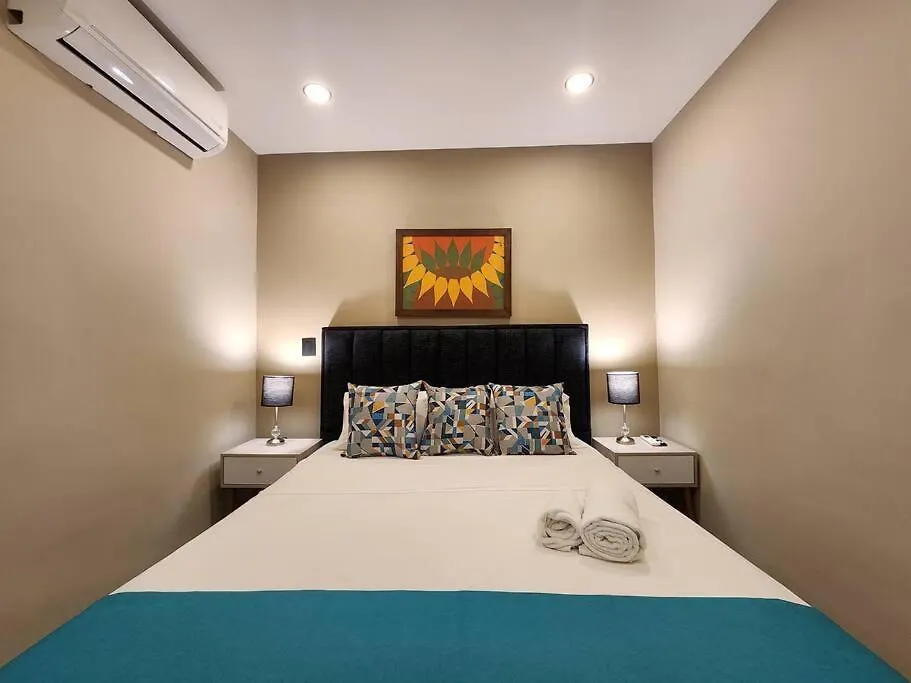 Loft 10, Aparta Estudio 203 Medellín 0*,  Colombia